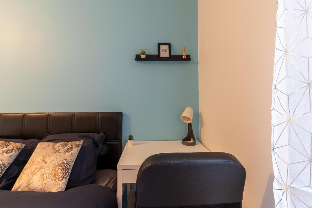 Le Beau Refuge Parisien De Cergy - Parisian Modern Flat At Cergy Bed & Breakfast Dış mekan fotoğraf